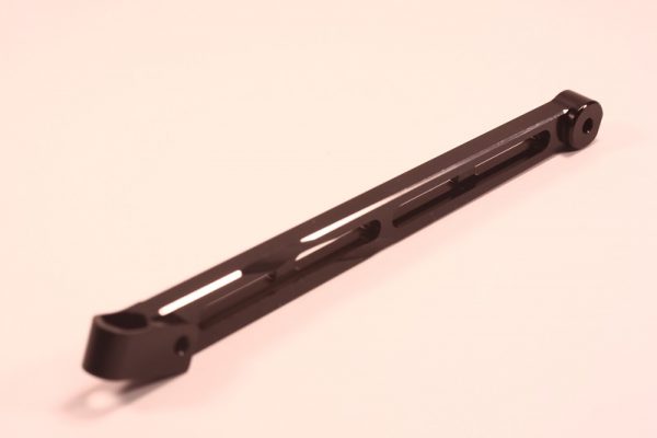 RC83-070 - Rear Chassis Brace